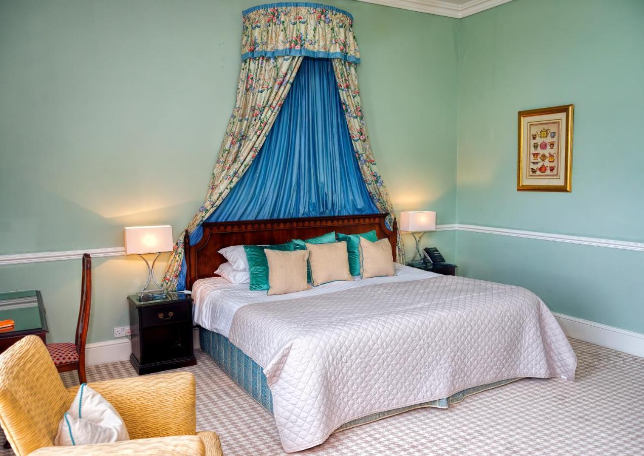Willington Hall Hotel Tarporley Eksteriør bilde