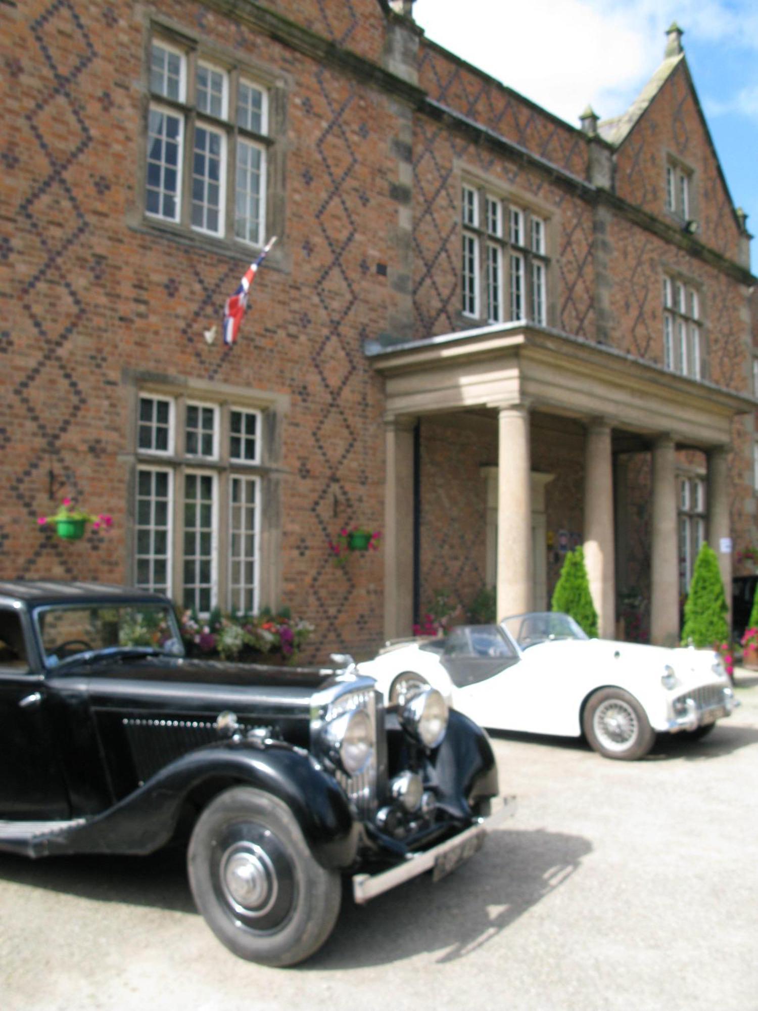 Willington Hall Hotel Tarporley Eksteriør bilde