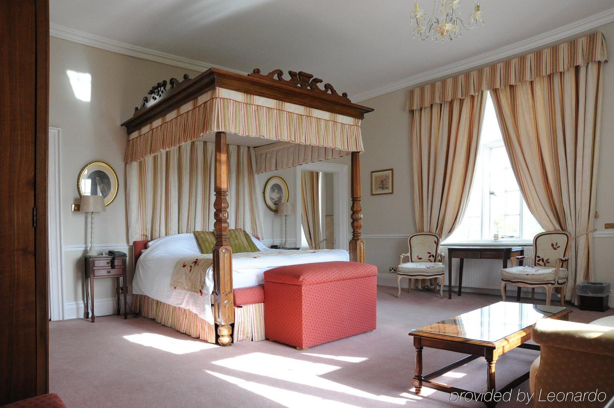 Willington Hall Hotel Tarporley Eksteriør bilde