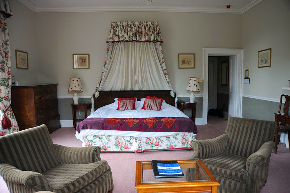 Willington Hall Hotel Tarporley Eksteriør bilde