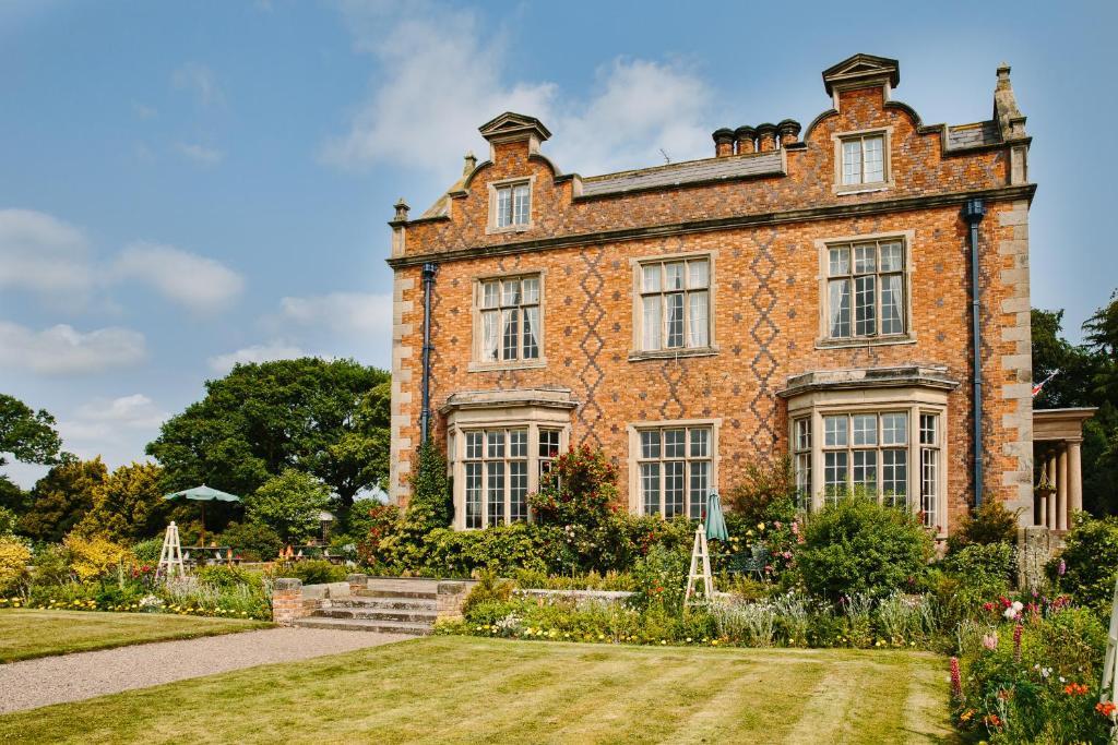 Willington Hall Hotel Tarporley Eksteriør bilde