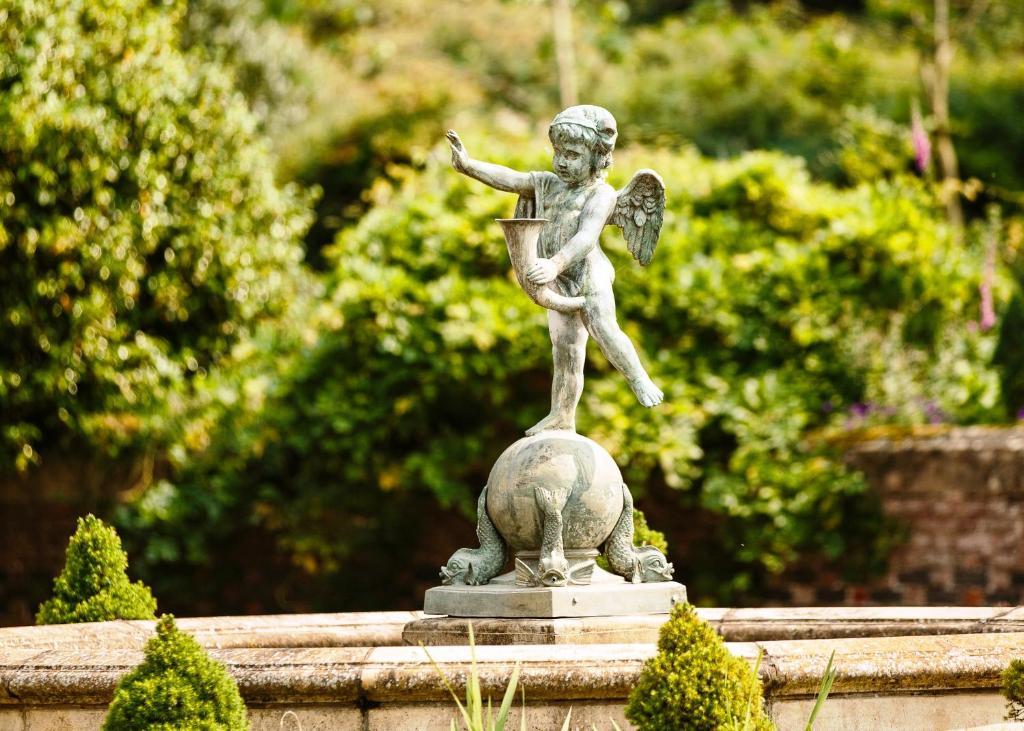 Willington Hall Hotel Tarporley Eksteriør bilde
