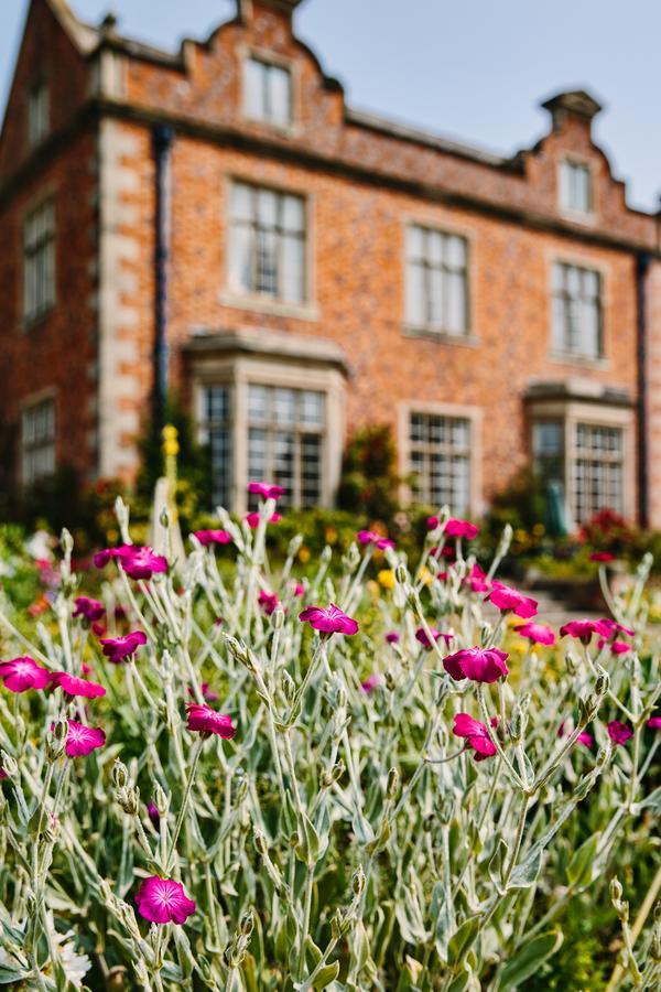 Willington Hall Hotel Tarporley Eksteriør bilde